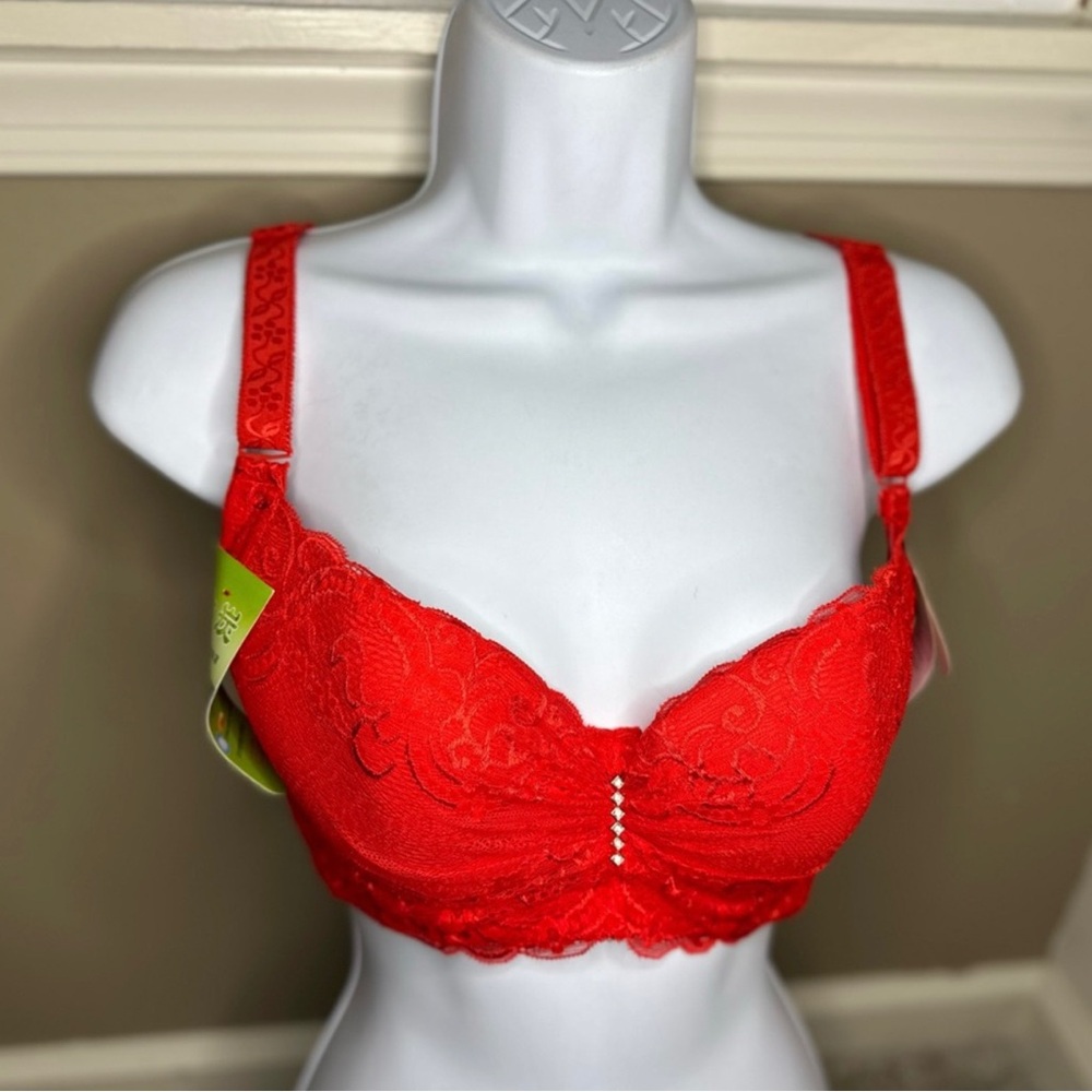 Bold Red Lace Bra with Underwire Support and Adjustable Straps